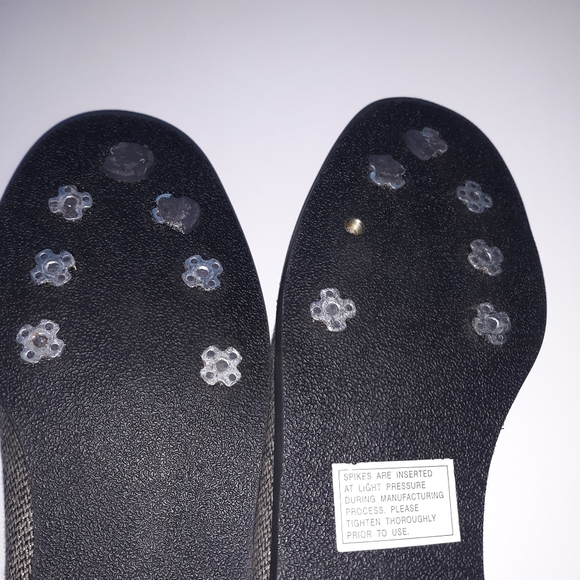 Stuart Weitzman Leather Golf Shoe Size 20 Missing Stud/ Broken on Sole Size 10 - Picture 8 of 8